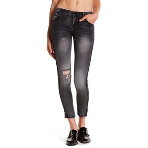 Skinny jeans